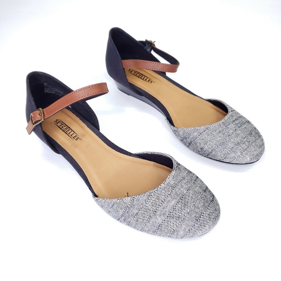 seychelles ankle strap flats